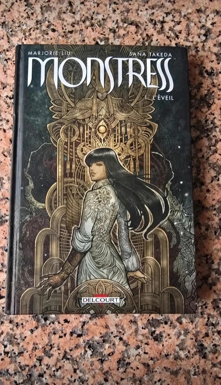 Monstress tome 1 l'éveil